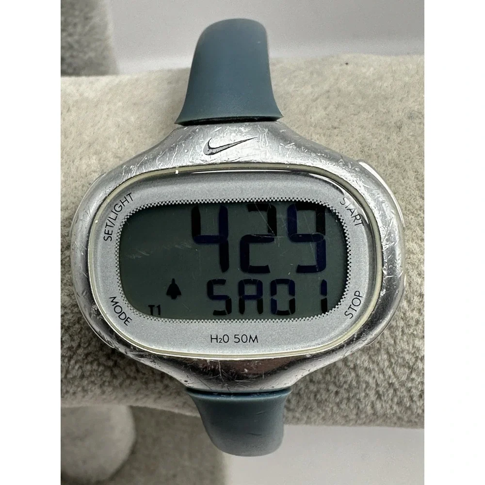 Scratched Nike WR0106 New‎ Battery Imara Ladies Watch 37MM 6.5